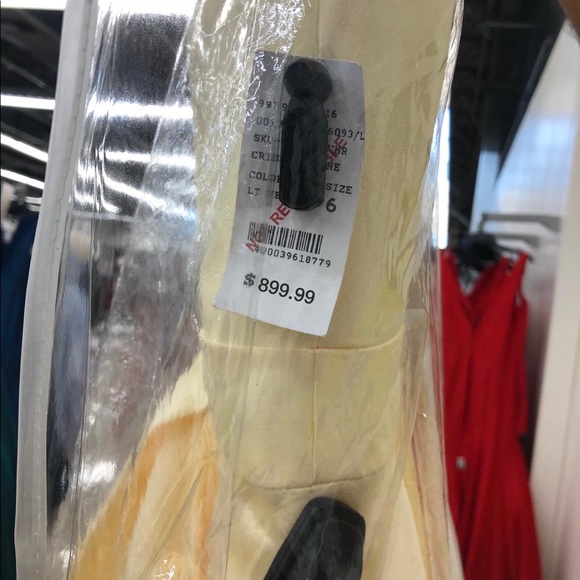 Yellow Elegant dress for prom, Quinceañera